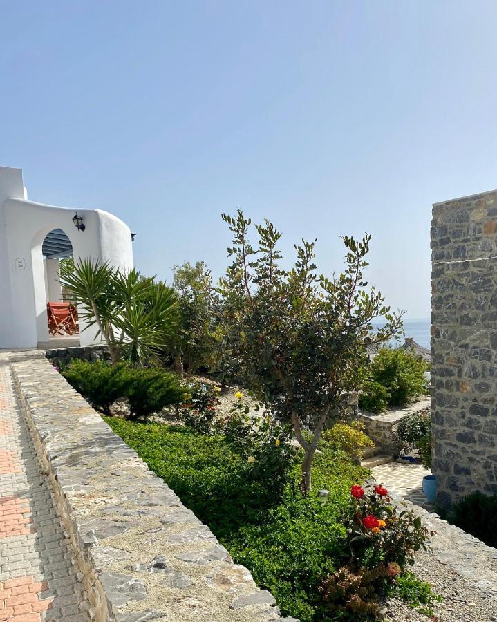 Stelani Villas & Suites Kalamaki  Exterior photo